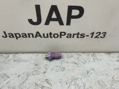 ������ �������� ����� Audi A6 2013 06E919081G 06E919081G ����