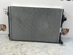 �������� �������� Volkswagen Touran 2011 5K0121251J 5K0121251J ����
