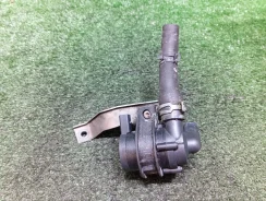 ����� ���������� Audi A6 C6 2009 06E121601C 4F CAJA 06E121601C ����