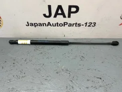����������� ��������� Audi A4 2009 8K9827552B 8K9827552B ����