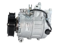 ���������� ������������ Audi A8 D4 3.0 tfsi 4H0260805 ����