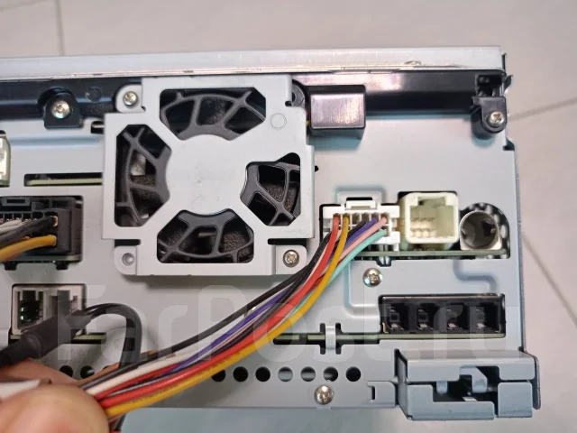 Eclipse AVN-R7W ����