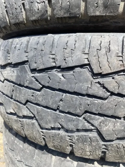 Nokian Rotiiva AT. ����� at, �/�, ����� 50 % ����