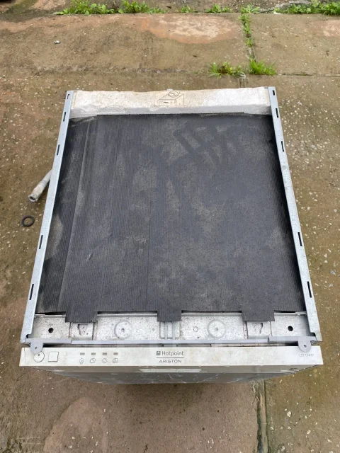 Hotpoint-Ariston ����