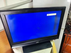 JVC ����