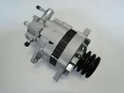��������� 4HF1 / 4HG1 / 4HJ1 24V 60A 8-97183-882-0, 8-9447-233-0 8-97183-882-0 ����
