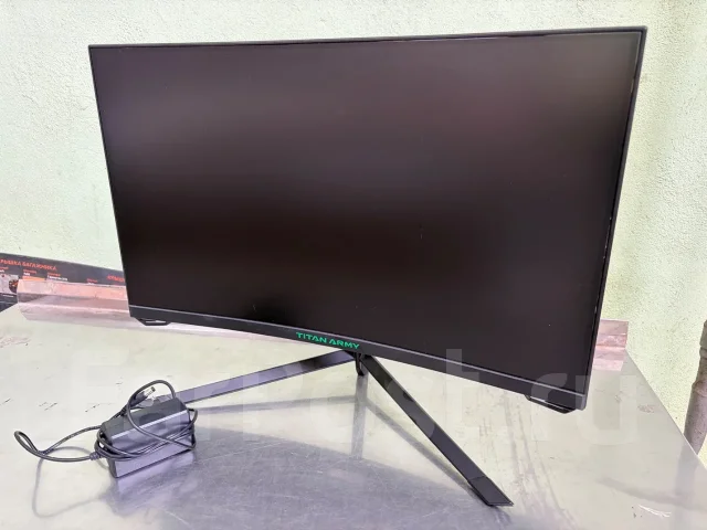 Titan Army. 23.6", ���������� �� (LCD, LED, QLED) ����