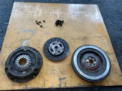 ������� Nissan Vanette 1231013C00 Ugjnc22 LD20 1231013C00 ����