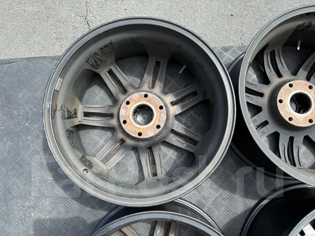 Dolce Wheels. 8.5x20", 6x139.7, ET35, �� 73,1���. ����