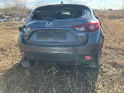 Mazda Axela ����