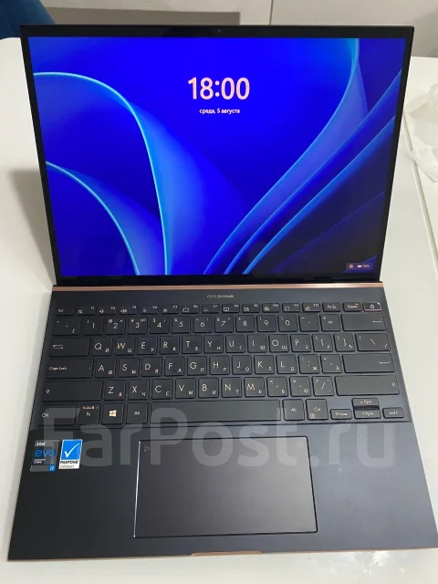 Asus ZenBook S14. 13.9", 2,8����, ��� 16 ��, ���� 1 000���, WiFi: 1, Bluetooth: 1, ����������� �� 7��. ����