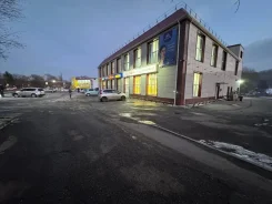 ���� ��������� �� 2 �����. 500��&sup2;, ����� ����������� 1�, �-� ���������� ����, 2/2 ���� ����