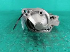 ������� Mitsubishi Outlander 1 2003-2007 MD328235 4G64 MD328235 ����