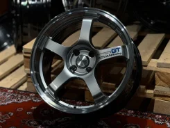 Advan Racing GT. 7.5x17", 4x114.3, ET38, �� 73,1���. ����