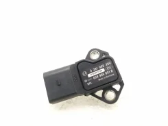 ������ ����������� �������� Audi A1 2010 038906051B 8X1 1.4 CAXA 038906051B ����
