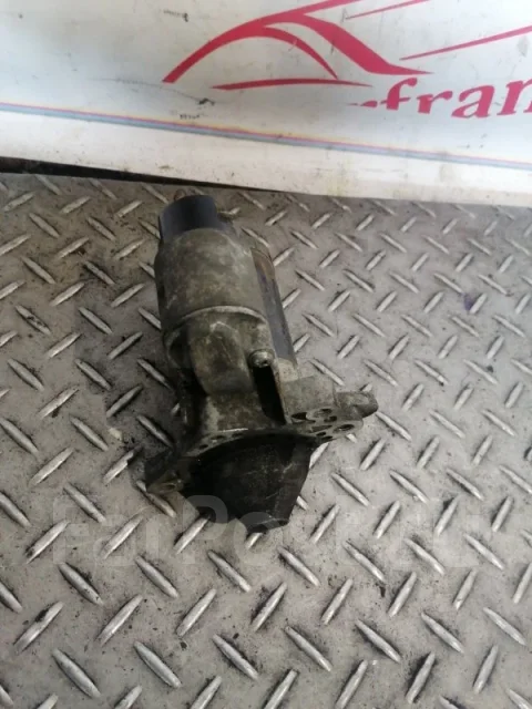 ������� Renault Scenic 8200520411 2 8200520411 ����