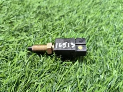 �������� ������ ������� Mitsubishi Diamante 1994 MB596608 F25 6G73 MB596608 ����