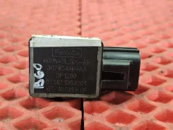 ������ ����������� Volvo V60 6G9N5L200AB 6G9N5L200AB ����
