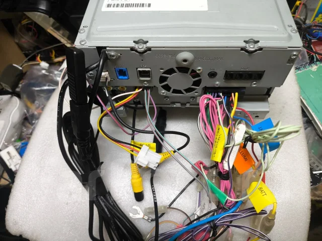 Kenwood MDV ����