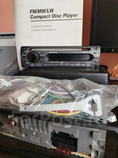 Sony CDX-GT200E ����