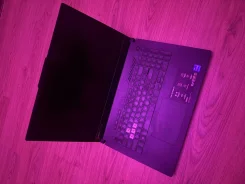 Asus TUF Gaming F17. WiFi: 1, Bluetooth: 1 ����