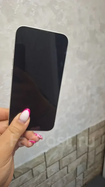 Apple iPhone 13. �/�, 256 ��, ����� ����