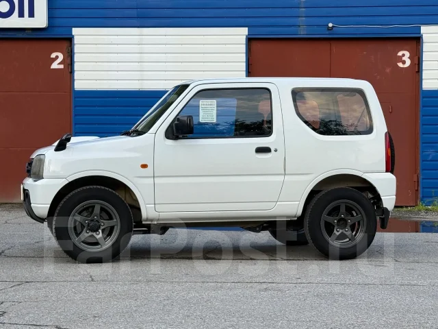 Suzuki Jimny. ��������, 4wd, 0.7 (64��.�.), ������, 135����. �� ����