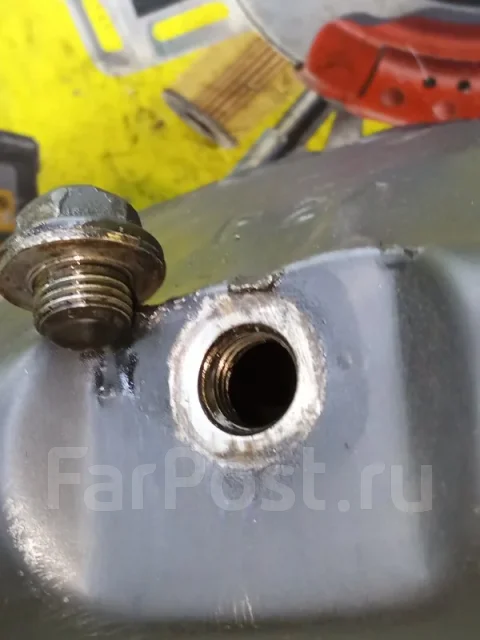 ������ Honda Logo 11200P2A000 E-GA3 D13B 11200P2A000 ����