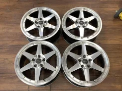 �������� ������ SUZUKA BRAIN (Monte Carlo) LONGCHAMP XR4 7.0Jx17+50 ����
