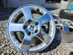 Honda. 6.0x16", 5x114.3, ET50 ����