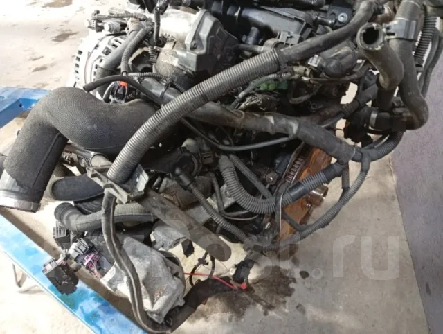 ��������� Audi Q5 06H100033M 8R CAEB 06H100033M ����