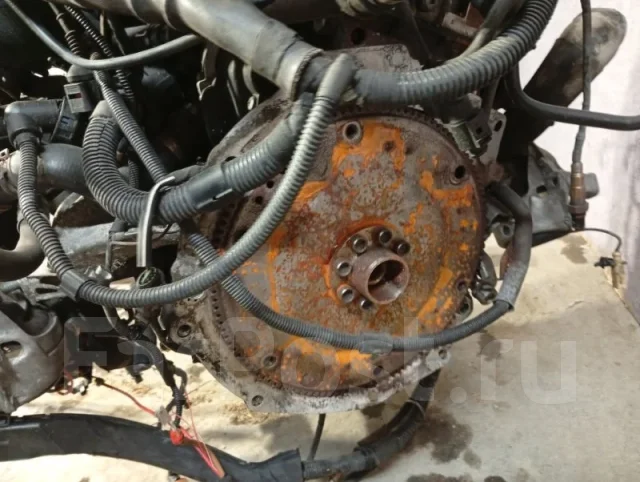 ��������� Audi Q5 06H100033M 8R CAEB 06H100033M ����