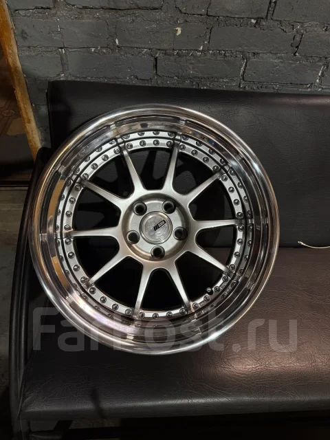 SSR Professor SP3. 10.0x18", 5x114.3, ET11 ����