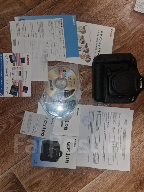 Canon EOS-1D X Body ����