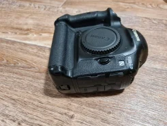 Canon EOS-1D X Body ����