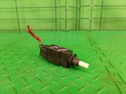 ������ ������ ������� Mercedes-Benz E 2003 A0015454009 W211 M112.949 A0015454009 ����