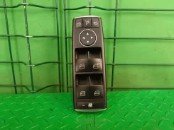 ���� ���������� ������������������ Mercedes-Benz E 29.09.2011 A2129056100 W212 M276.952 A2129056100 ����