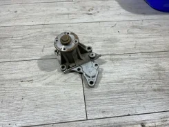 ����� Toyota corolla 1984 1610019105 AE80 2A 1610019105 ����