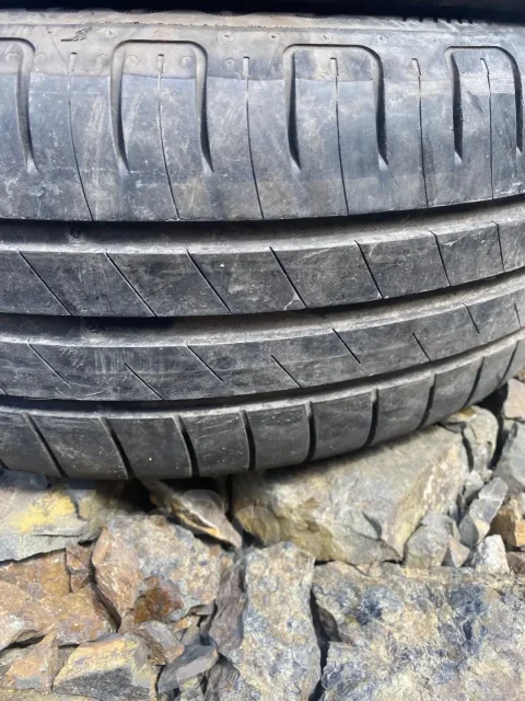 Goodyear EfficientGrip Performance. ������, �/�, ����� 5 % ����