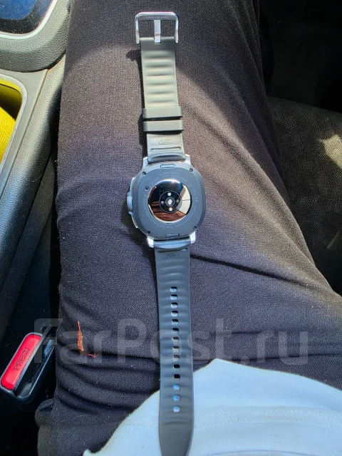 Samsung Galaxy Watch8 Classic. GPS, NFC, IP67 ����