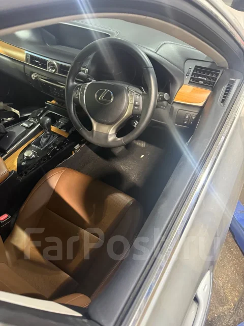 Lexus GS350 ����