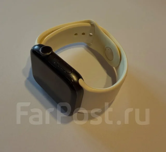 Apple Watch Series 5. GPS, NFC ����
