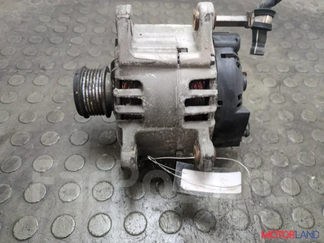 ��������� Audi A3 (8P) 2003-2013 21379415 03L903023 ����