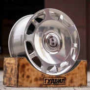 4x4 Engineering Bradley. 8.5x18", 5x114.3, ET35, �� 73,1���. ��� ����� �� �������� ����