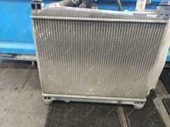 �������� ���������� ��� Toyota BB 2002�. [1347573] 1640021090 ����