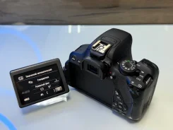Canon EOS 700D Body ����