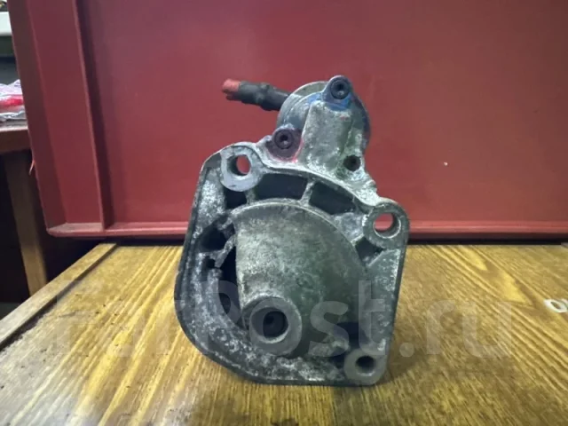 ������� FORD Focus 2 2005-2008 1374049 1374049 ����