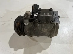 ���������� ������������ BMW 3 1995 64528390741 E36 M50B20 64528390741 ����