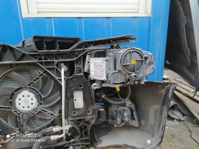 ������� ������ Audi A4 B8 2007-2012 8K0807105A 8K0807105A ����