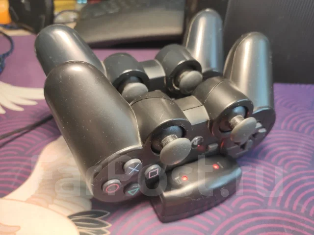 Sony PlayStation 3 Super Slim ����